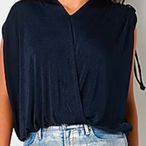 Beautiful navy blouse made by 52 seven great detail on shoulders,elastic waist